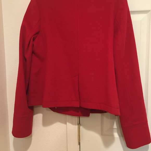 Coat - Picture 2 of 7